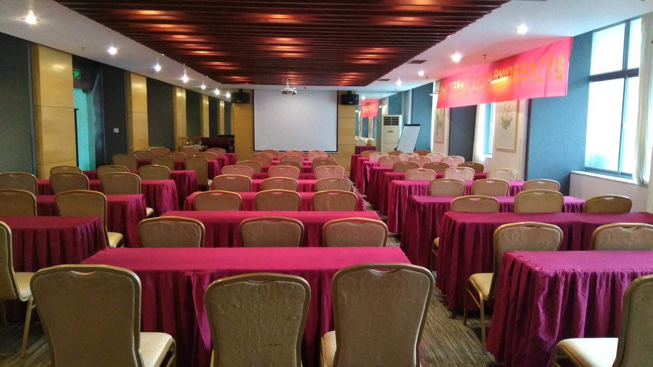 锦江之星南宁万象城地铁站酒店 外观 照片